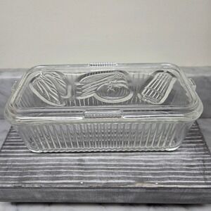 Vintage Federal Glass Clear Ribbed Glass Refrigerator Dish 1950s w/ Embossed Lid